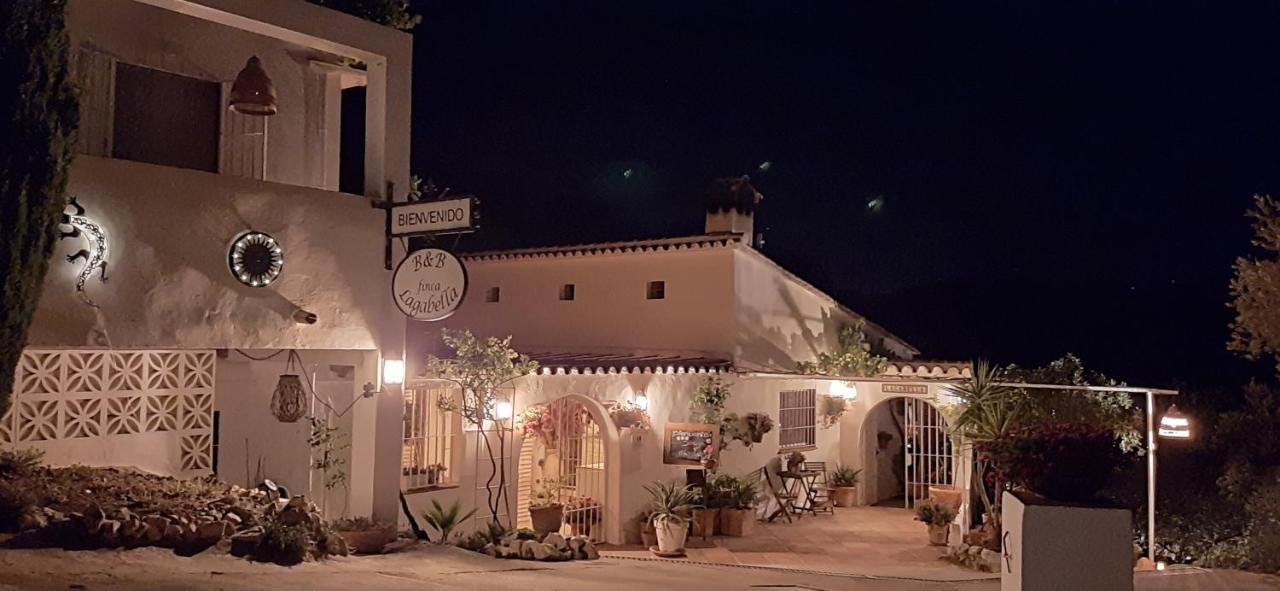 Bed And Breakfast Lagabella Sedella エクステリア 写真